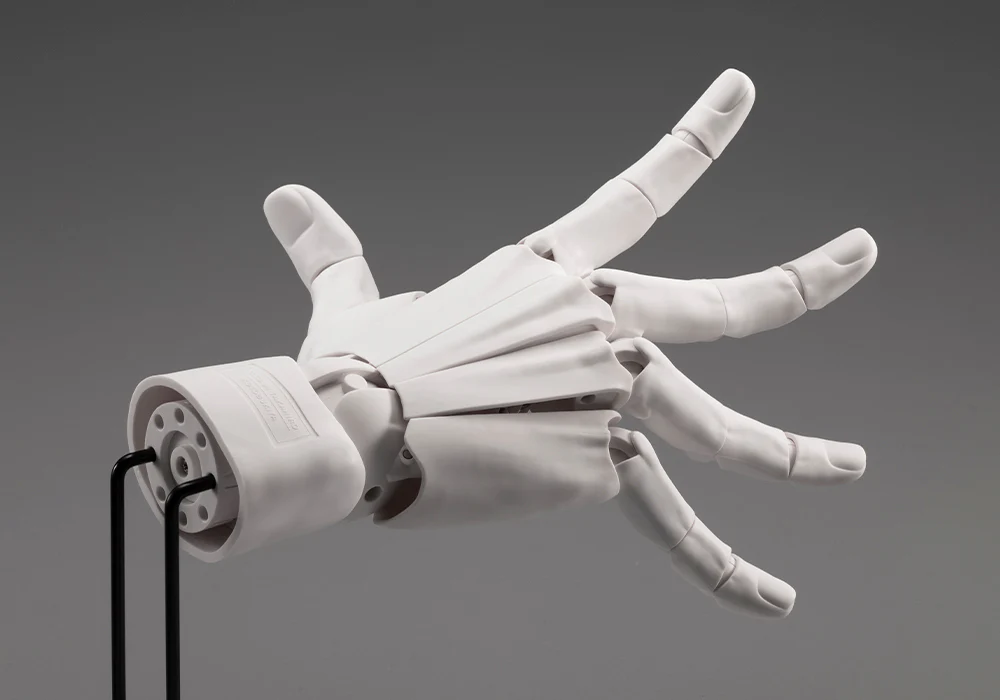 ARTIST SUPPORT ITEM HAND MODEL MEN’S/R -WHITE- - Image 4